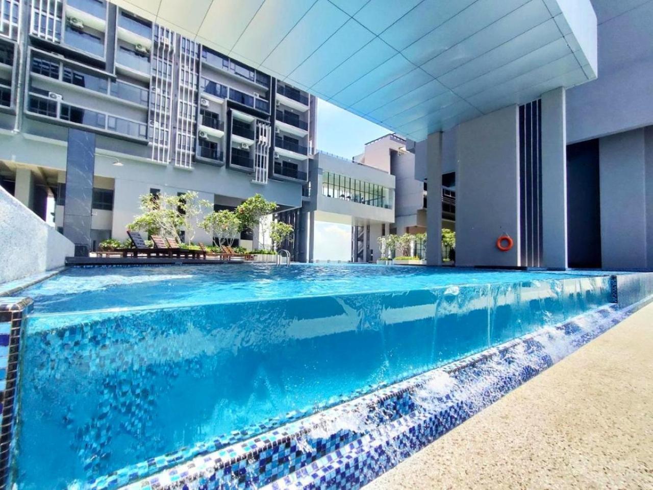 Imperio Residence Melaka Экстерьер фото